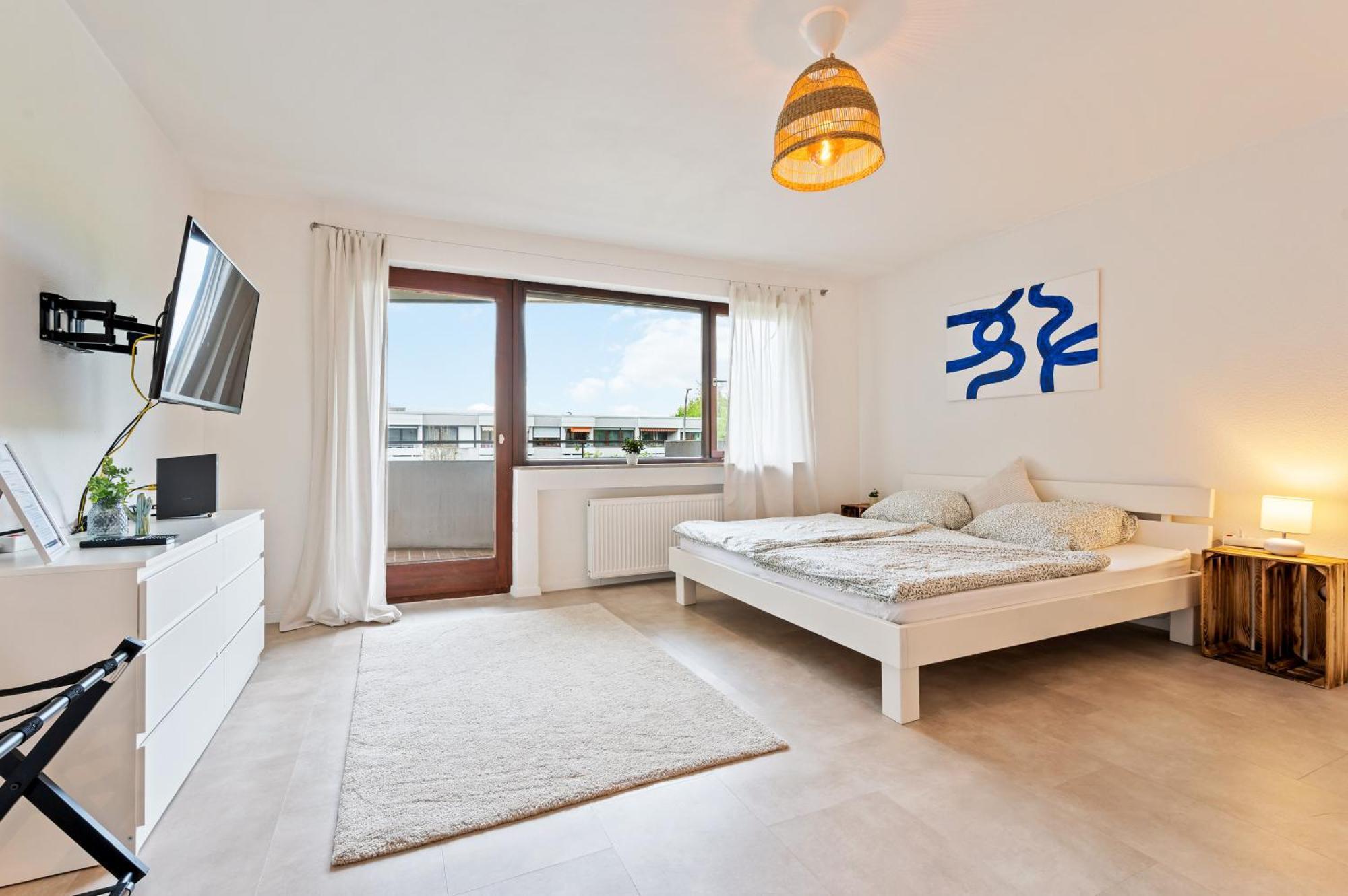 Idyl Kostenloser Privat-Parkplatz Wifi Smarttv Balkon Ludwigsburg Exterior foto