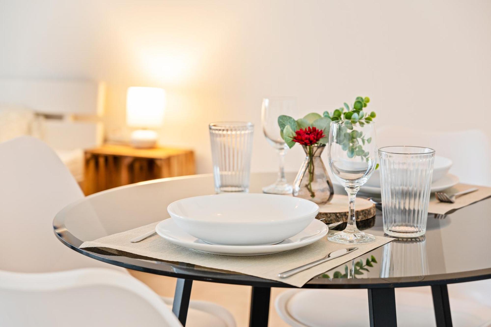 Idyl Kostenloser Privat-Parkplatz Wifi Smarttv Balkon Ludwigsburg Exterior foto
