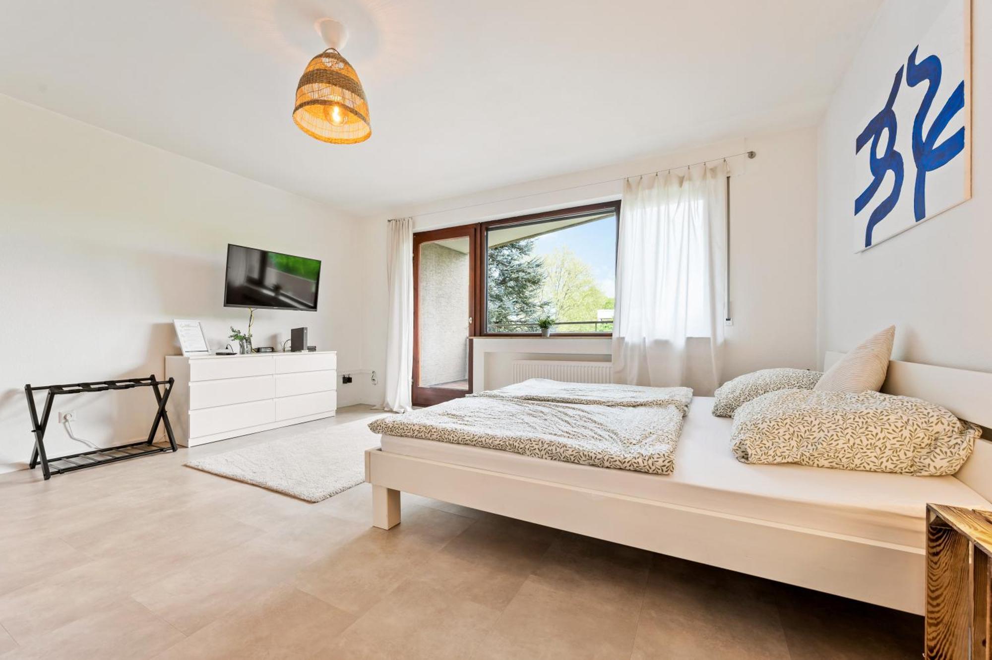 Idyl Kostenloser Privat-Parkplatz Wifi Smarttv Balkon Ludwigsburg Exterior foto